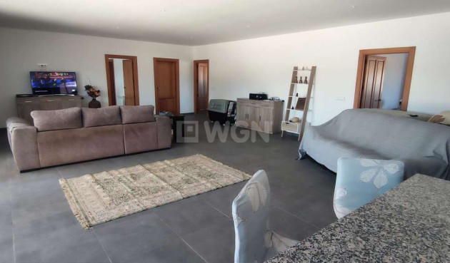 Resale - Villa - Pinoso - Inland