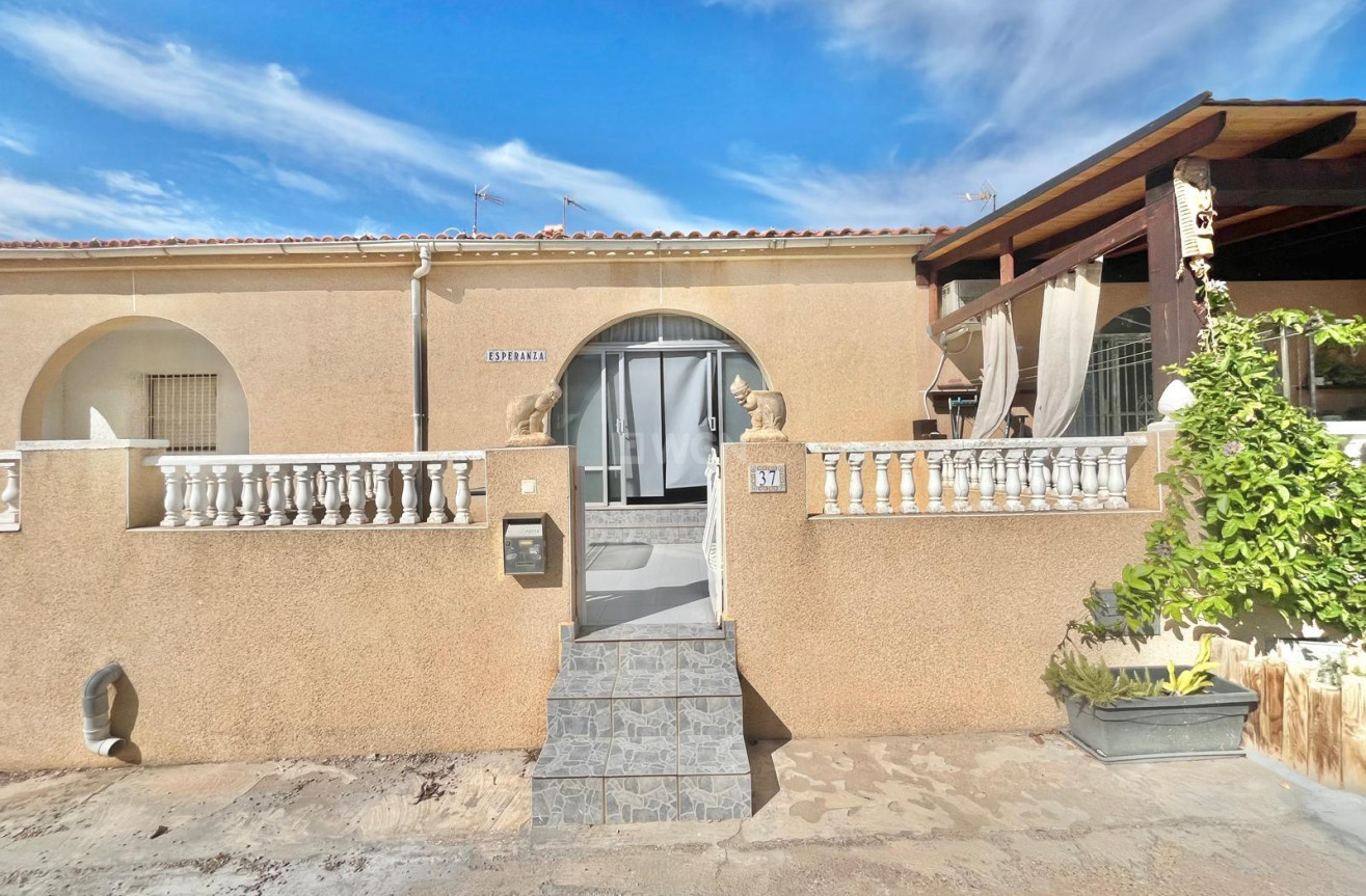 Odsprzedaż - Bungalow - Torrevieja - San Luis