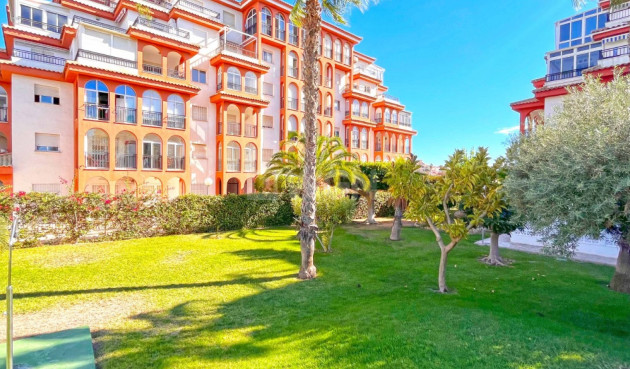 Resale - Apartment / flat - Torrevieja - Costa Blanca