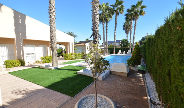 Odsprzedaż - Villa - Torrevieja - Costa Blanca