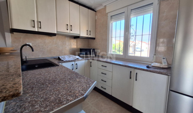 Resale - Bungalow - Torrevieja - Costa Blanca