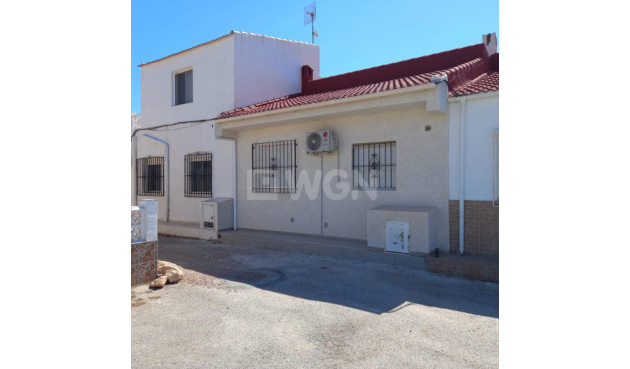 Odsprzedaż - Bungalow - Torrevieja - Costa Blanca