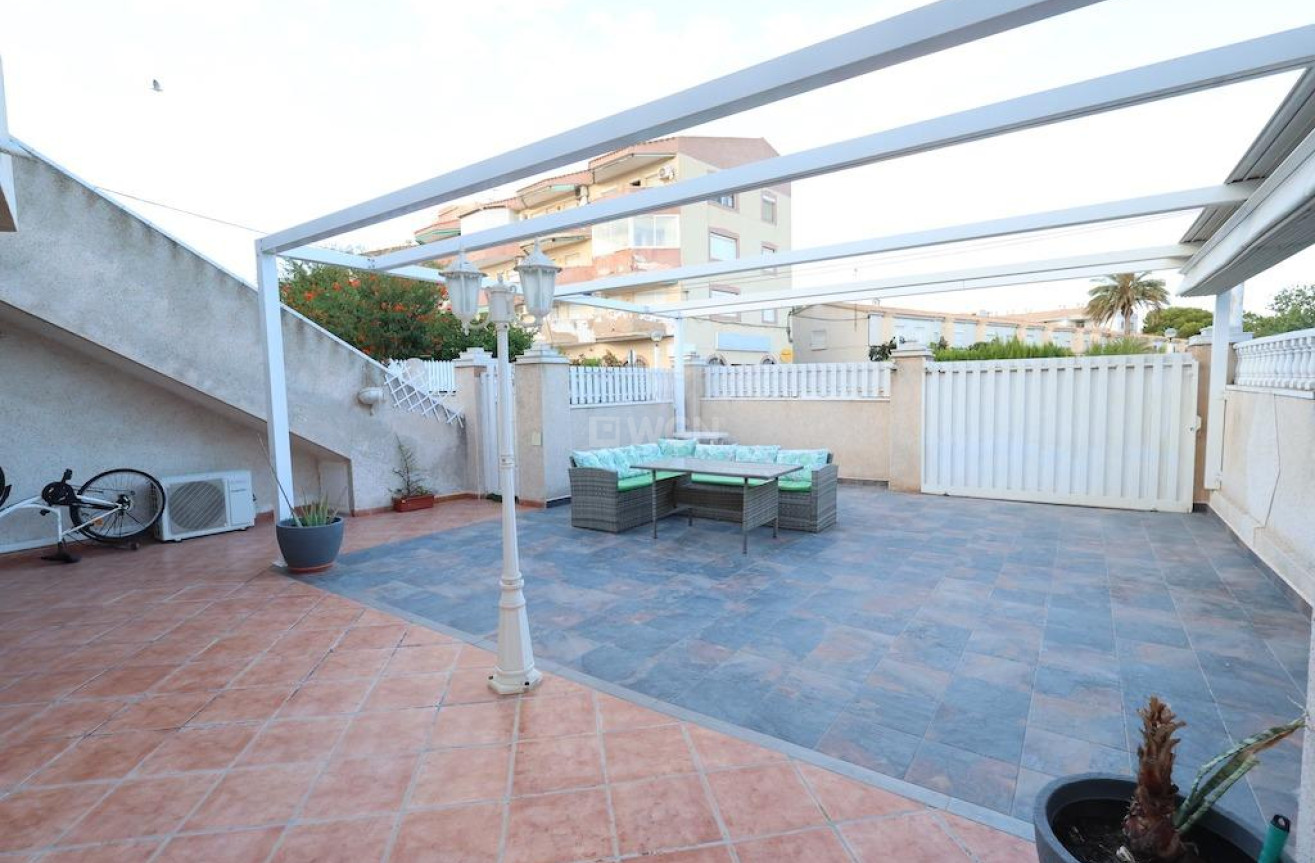 Odsprzedaż - Bungalow - Orihuela Costa - Costa Blanca