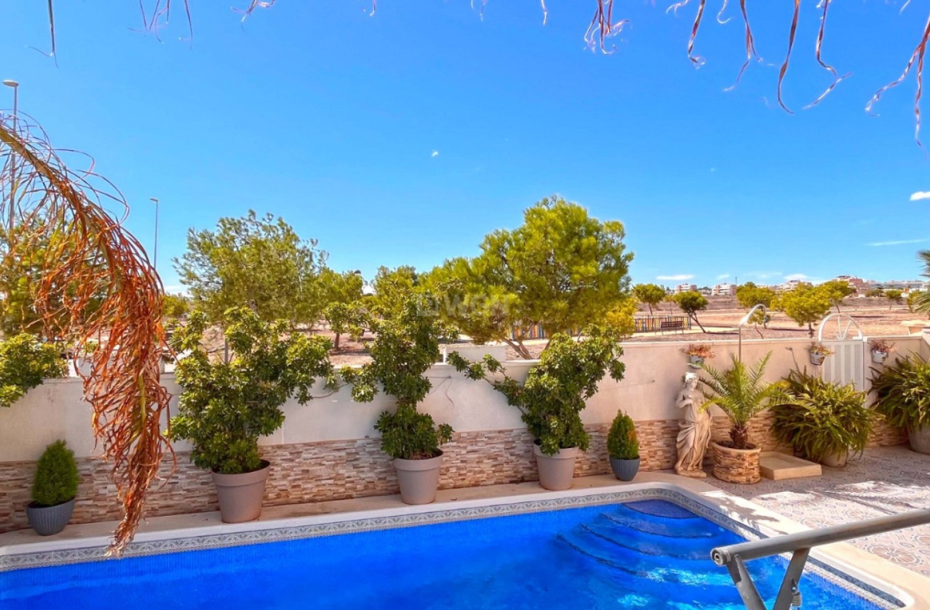 Reventa - Villa - Orihuela Costa - Costa Blanca