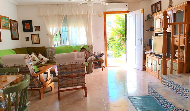 Resale - Townhouse - Orihuela Costa - La Zenia