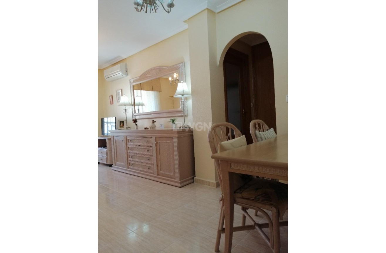 Resale - Apartment / flat - Torrevieja - Playa del Cura