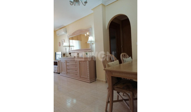 Resale - Apartment / flat - Torrevieja - Playa del Cura