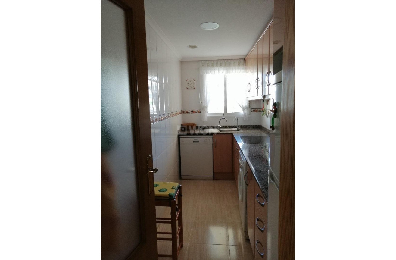 Resale - Apartment / flat - Torrevieja - Playa del Cura