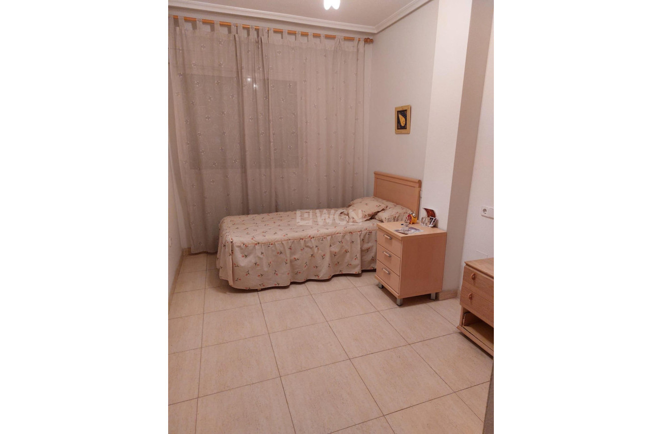 Resale - Apartment / flat - Orihuela - Zona Centro