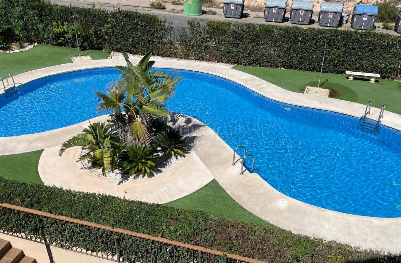 Resale - Apartment / flat - Orihuela Costa - Punta Prima