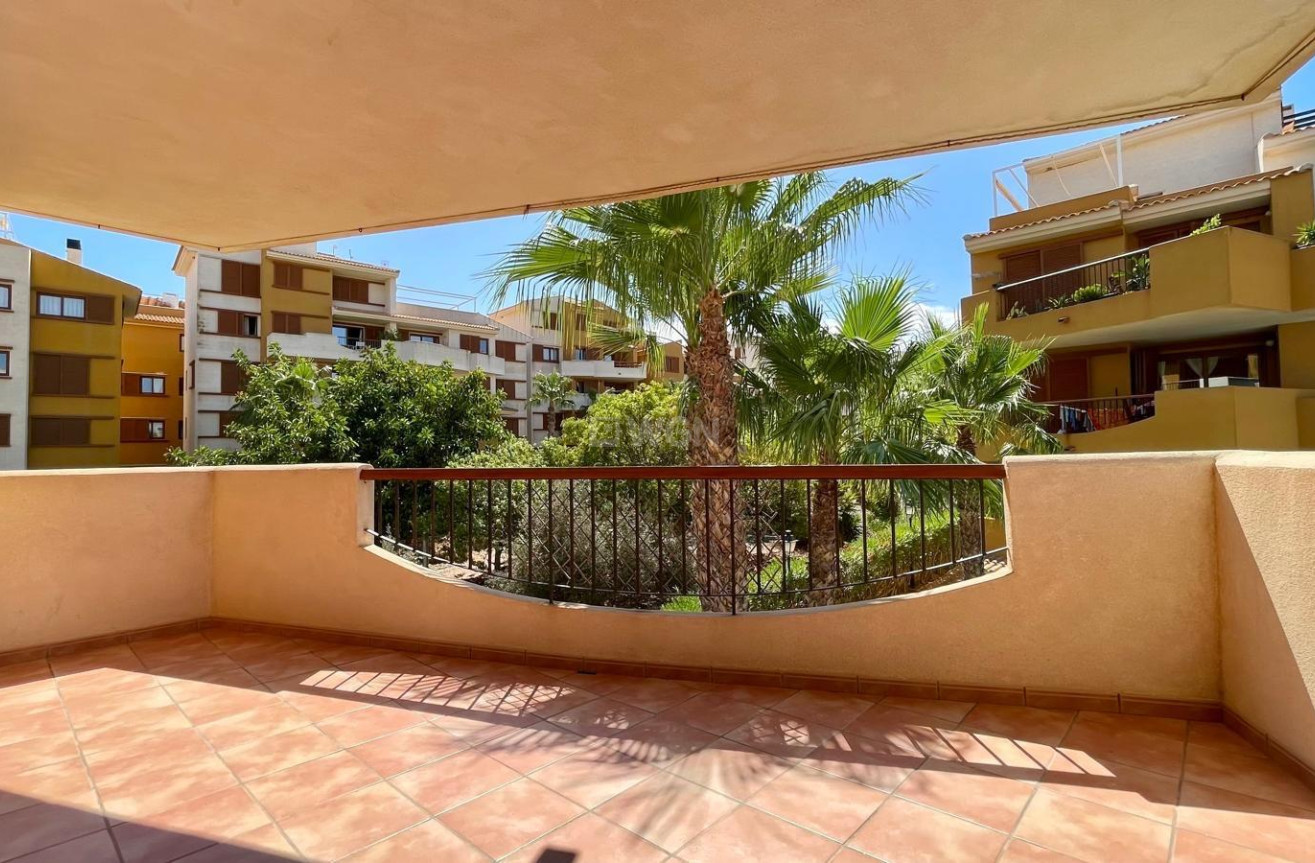 Reventa - Apartamento / piso - Orihuela Costa - Punta Prima