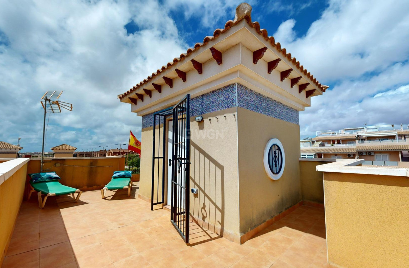 Odsprzedaż - Villa - Torrevieja - Aguas Nuevas 1