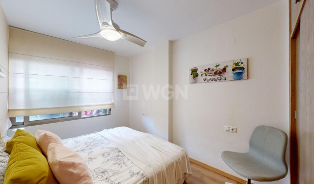 Resale - Apartment / flat - Torrevieja - Playa de los Locos