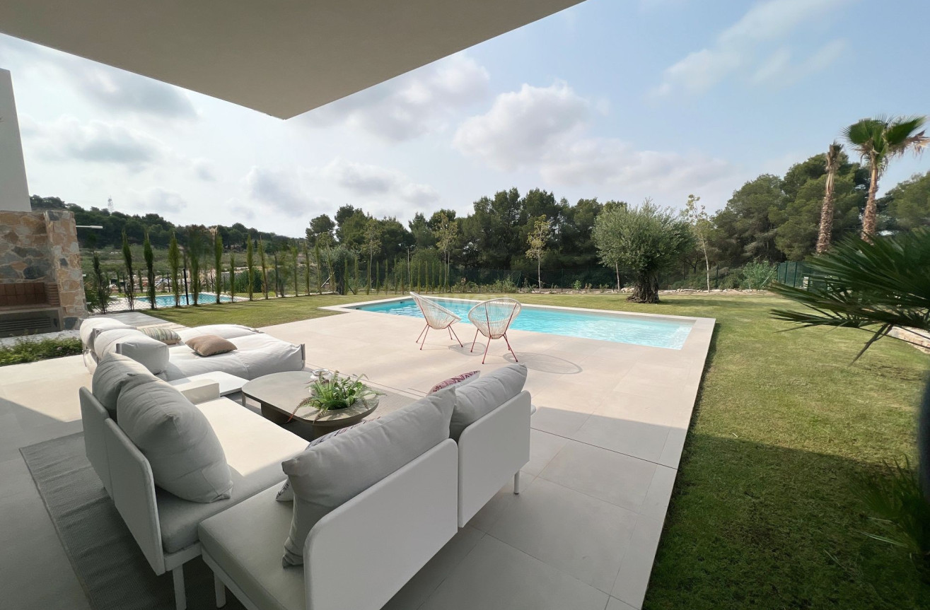 Resale - Villa - Orihuela Costa - Costa Blanca