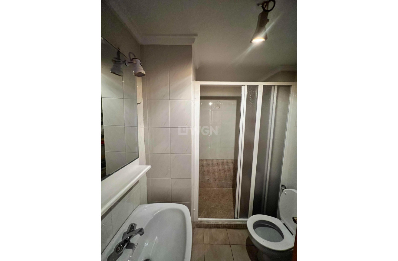 Resale - Apartment / flat - Torrevieja - Acequion