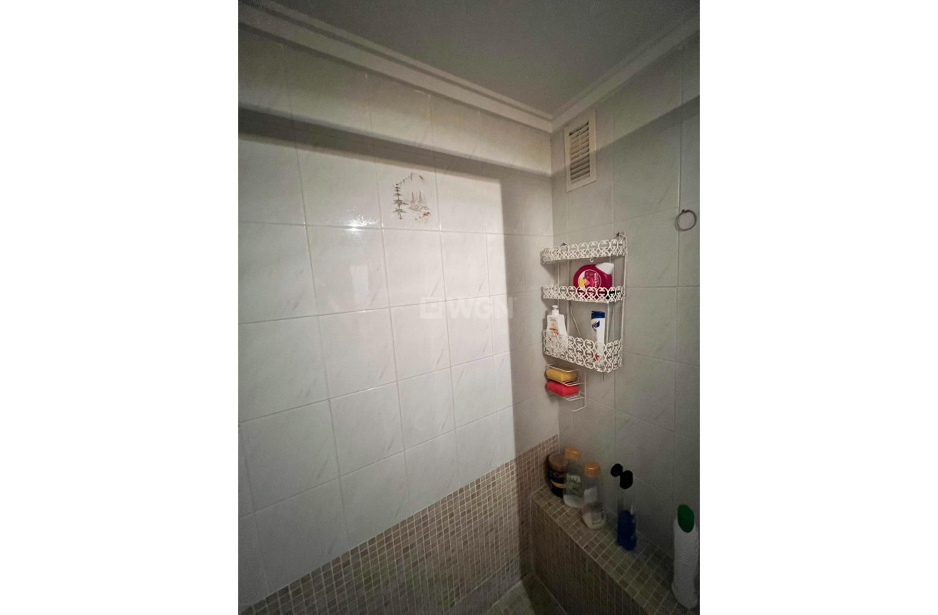 Resale - Apartment / flat - Torrevieja - Acequion