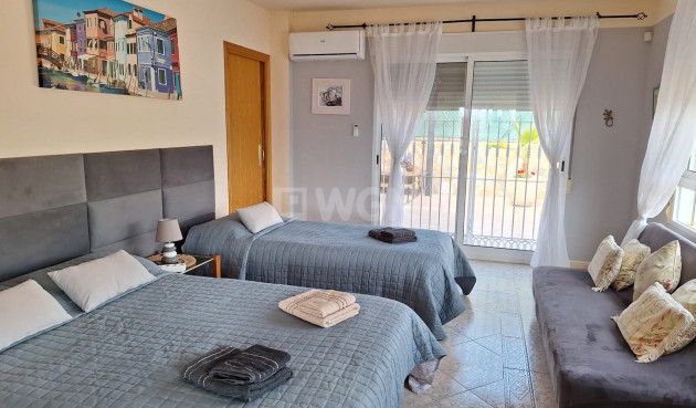 Resale - Villa - El Campello - Costa Blanca