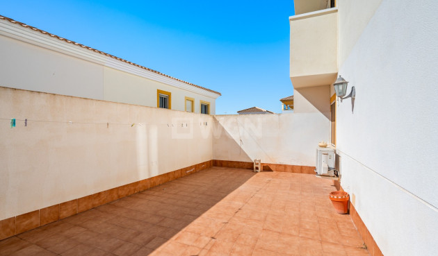 Reventa - Apartamento / piso - Orihuela - Inland