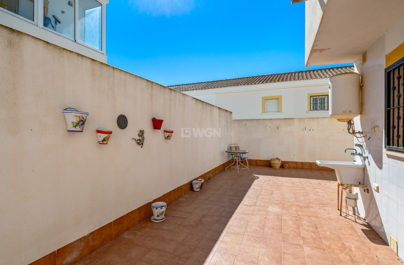 Reventa - Apartamento / piso - Orihuela - Inland