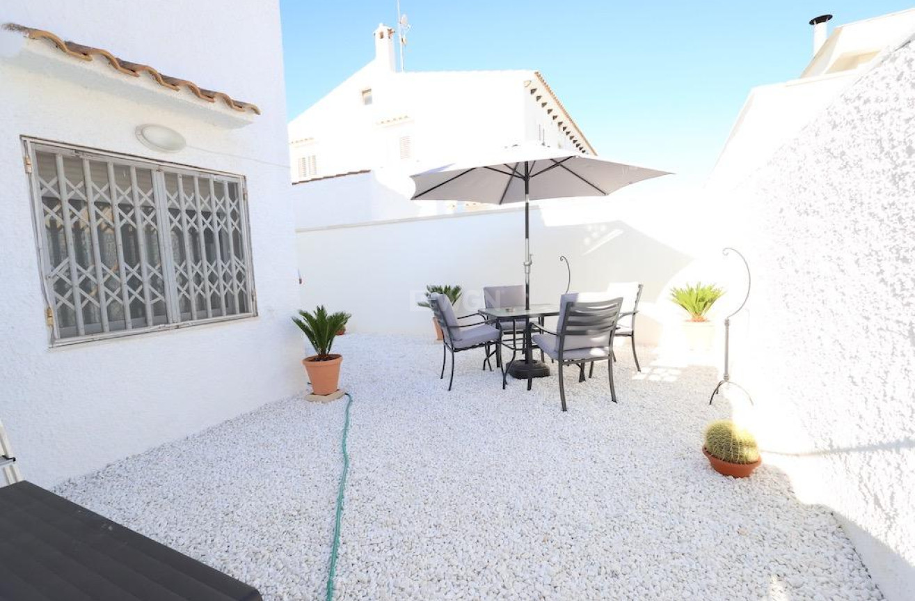 Odsprzedaż - Bungalow - Torrevieja - Costa Blanca