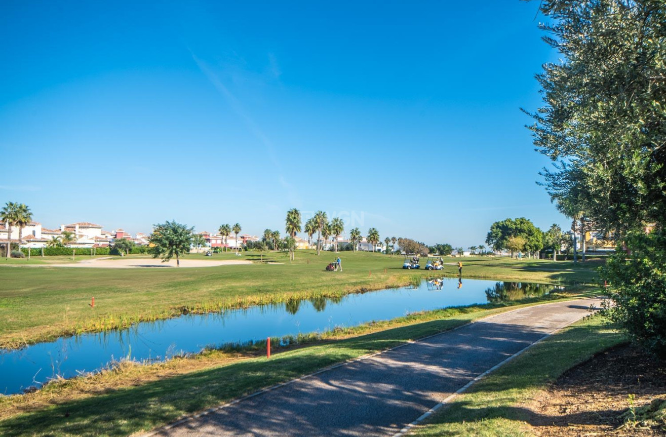 Odsprzedaż - Mieszkanie w bloku - Mar Menor Golf Resort - Inland