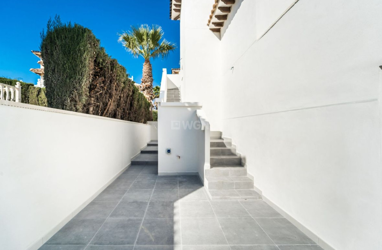 Reventa - Villa - Orihuela Costa - Costa Blanca