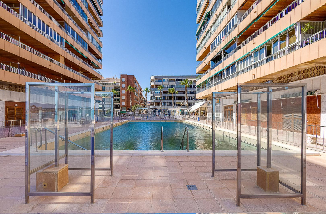 Resale - Apartment / flat - Torrevieja - Costa Blanca