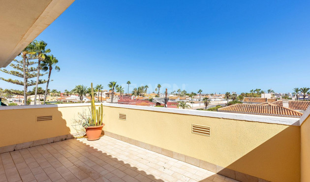 Odsprzedaż - Villa - Torrevieja - Torreta Florida