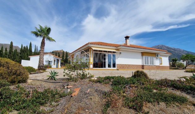 Reventa - Villa - Alcaucín - Inland