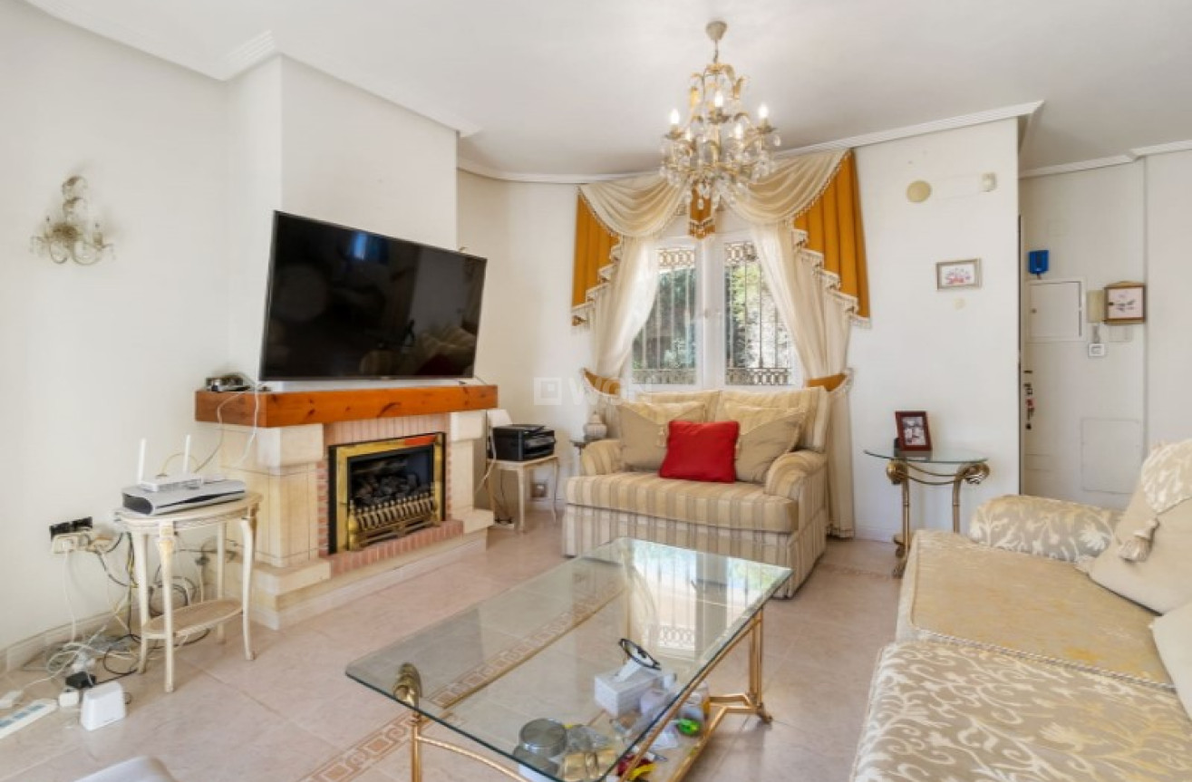 Resale - Villa - Orihuela - Inland