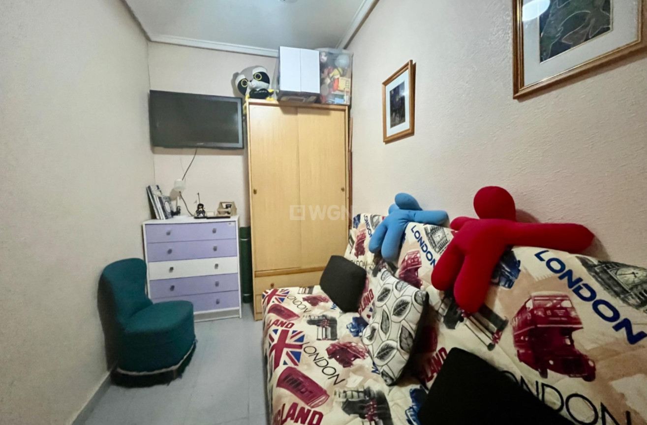 Resale - Apartment / flat - Torrevieja - Playa de los Locos