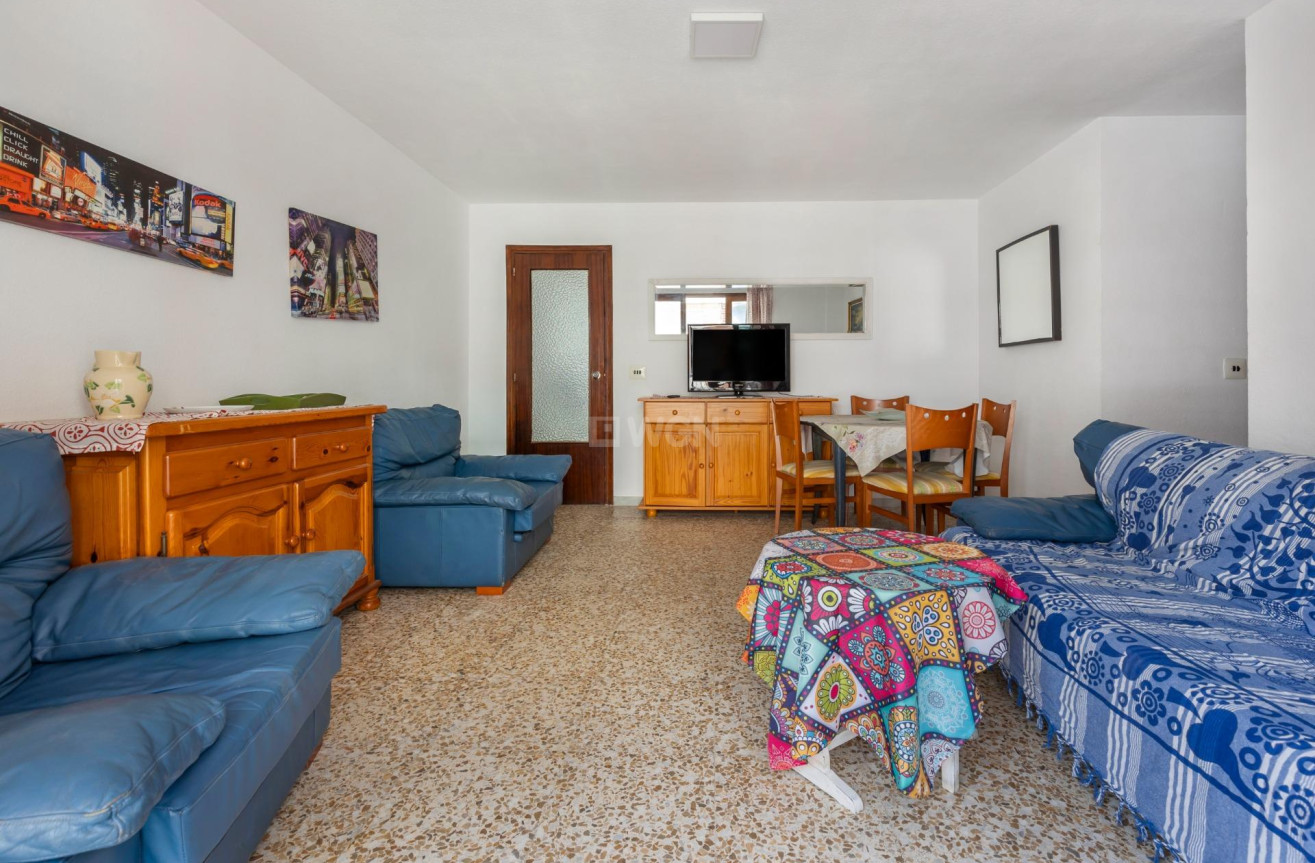 Resale - Apartment / flat - Torrevieja - Acequion