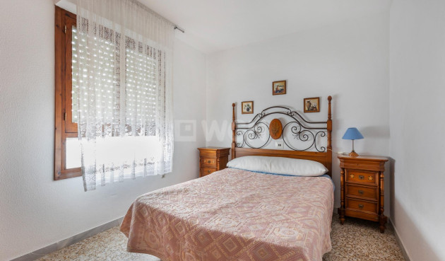 Resale - Apartment / flat - Torrevieja - Acequion