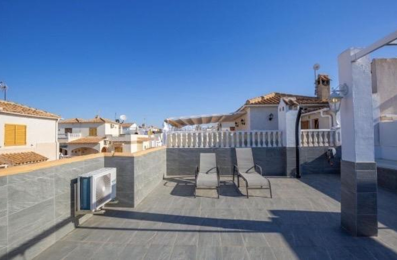 Resale - Bungalow - Orihuela Costa - Playa Flamenca Norte