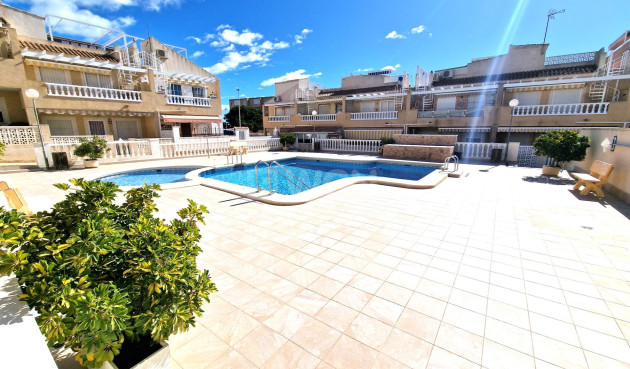 Resale - Apartment / flat - Torrevieja - Torrejón