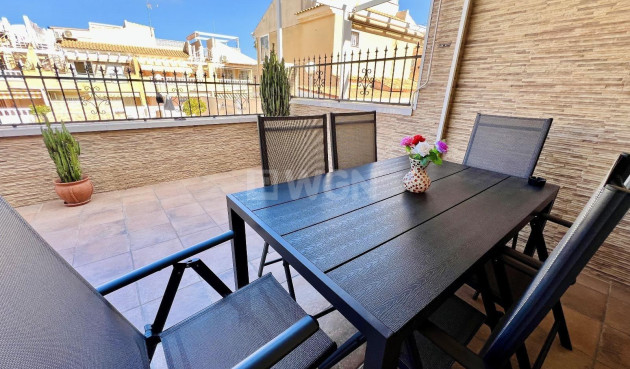 Resale - Apartment / flat - Torrevieja - Torrejón