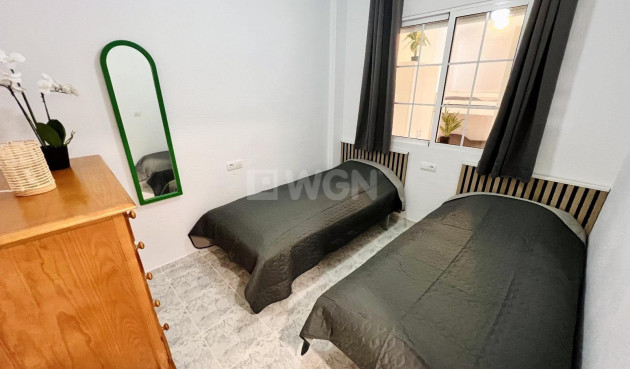 Reventa - Apartamento / piso - Torrevieja - Torrejón