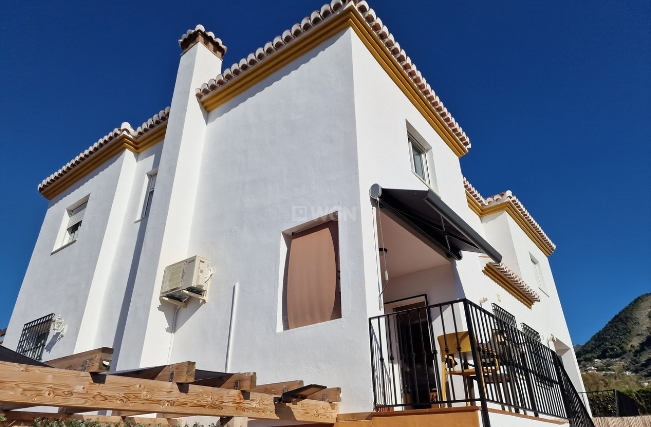 Resale - Townhouse - Alcaucín - Inland