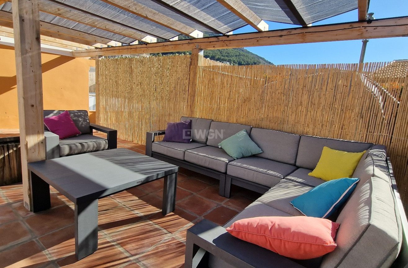 Resale - Townhouse - Alcaucín - Inland