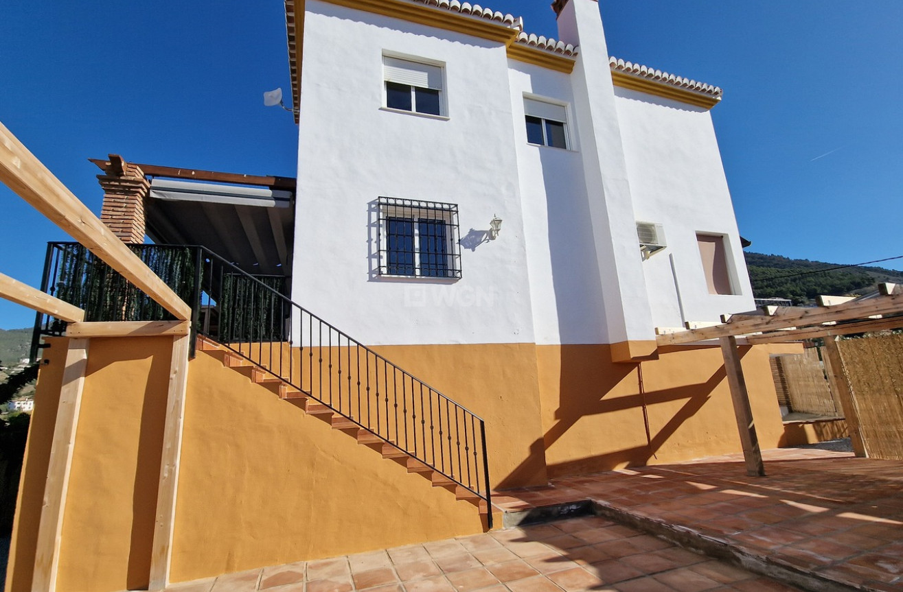 Resale - Townhouse - Alcaucín - Inland