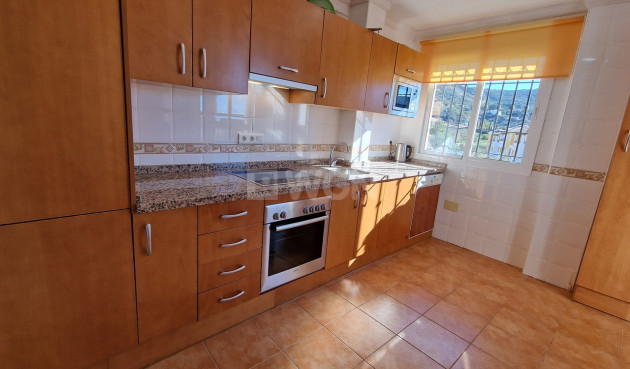 Resale - Townhouse - Alcaucín - Inland