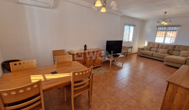 Resale - Townhouse - Alcaucín - Inland