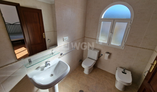 Resale - Townhouse - Alcaucín - Inland