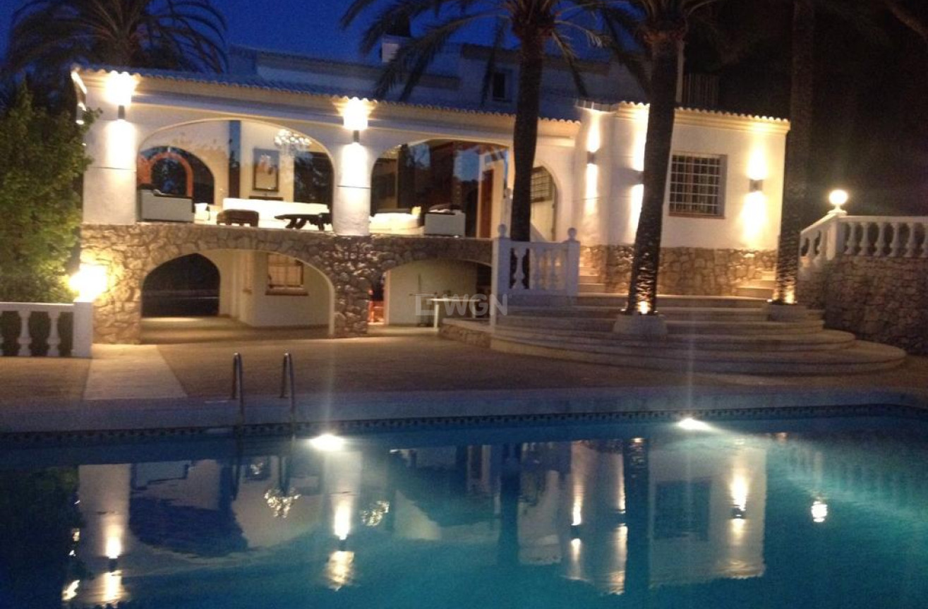 Resale - Villa - Jávea - Costa Blanca