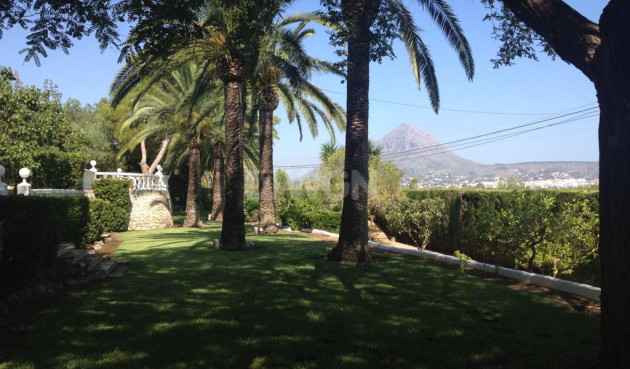 Resale - Villa - Jávea - Costa Blanca