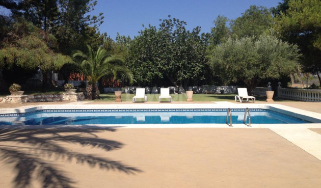 Resale - Villa - Jávea - Costa Blanca