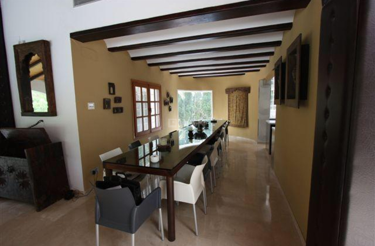 Resale - Villa - Jávea - Costa Blanca