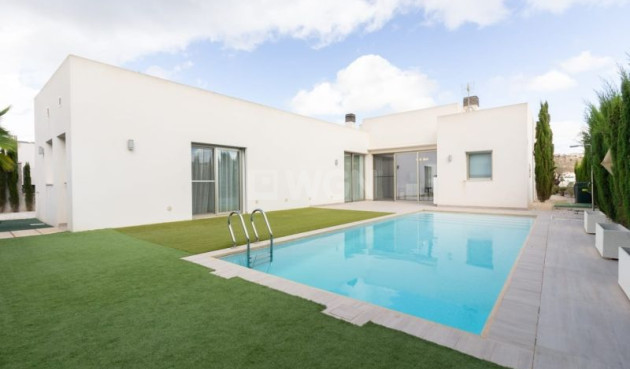 Resale - Villa - Benijofar - Costa Blanca