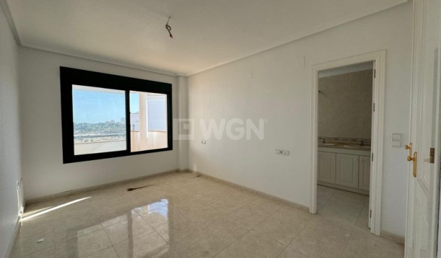 Resale - Apartment / flat - Orihuela Costa - Costa Blanca