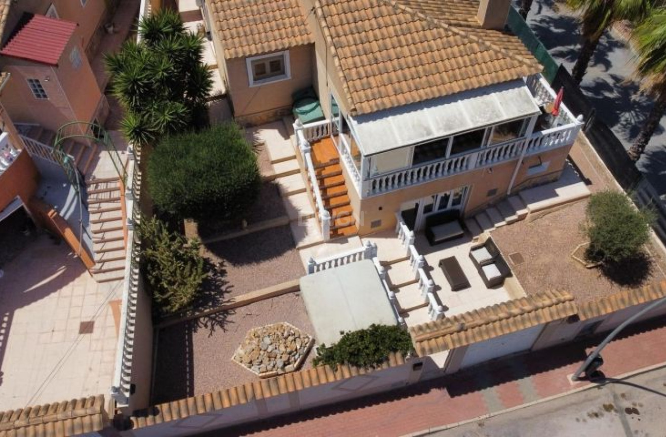 Odsprzedaż - Villa - Torrevieja - Costa Blanca